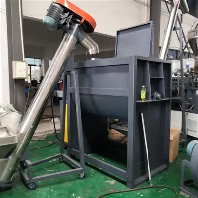 Máy trộn ngang 1ton có bộ cấp liệu trục vít